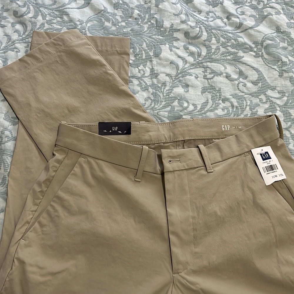 GAP Tech Pant 31w 32l
